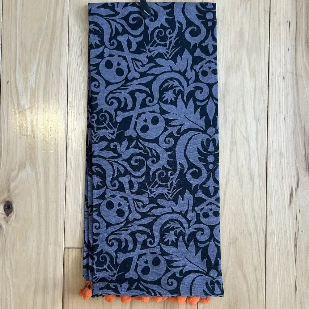 Pier 1 Day of the Dead Halloween Kitchen Towel‎ Embroidered Skull Crossbones